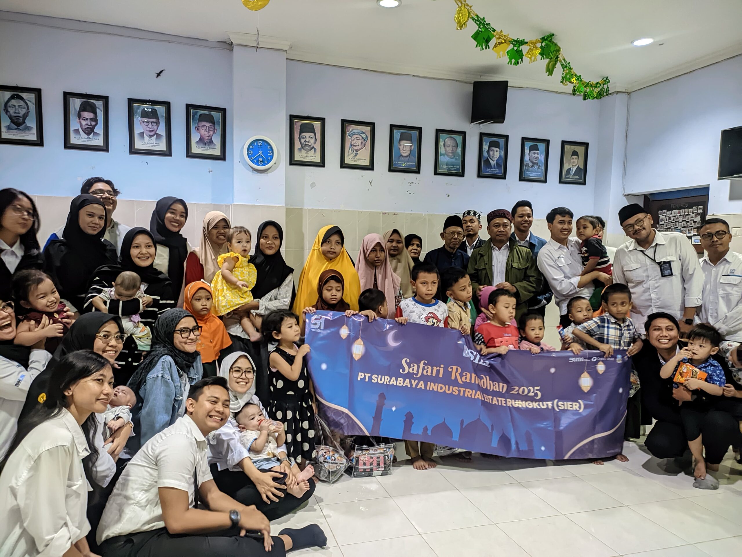Rayakan hari jadi ke- 51, PT SIER main ke LKSA Muhammadiyah Medokan Ayu